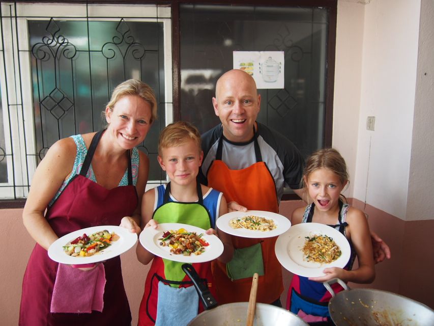 Half-Day Cooking Class with Market Tour - Should you book it?