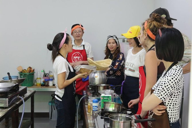Half Day Morning Cooking Class with Market Tour in Chiang Mai - Who will enjoy this Thai cooking morning