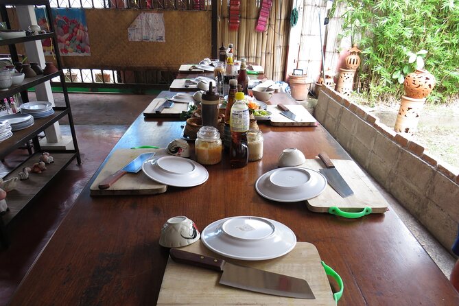 Half-Day Thai Cooking Class and Market Tour From Chiang Mai - Morning or dinner course in about four hours