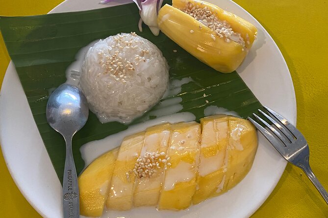 Half day Thai cooking Class + Market tour+Garden tour - The garden adds more than a photo stop