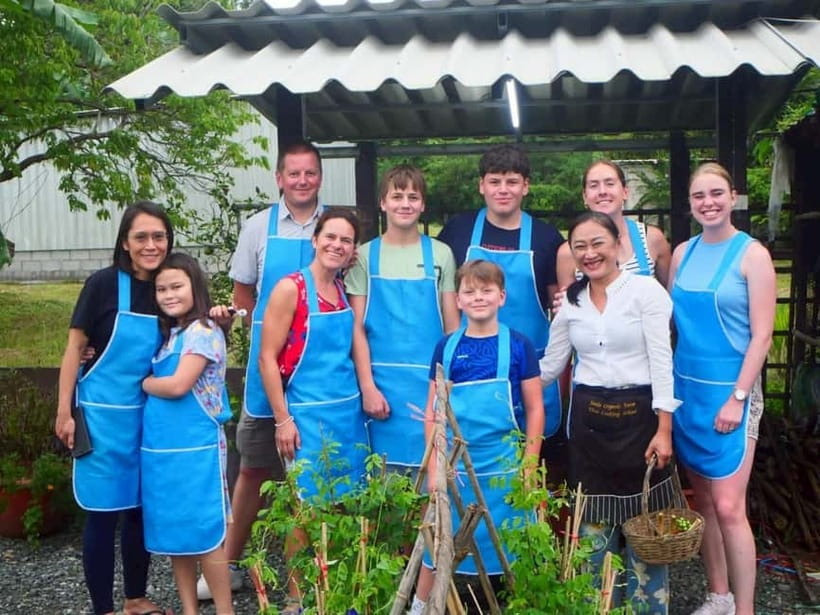 Half-Day Thai Cooking Class on a Local Farm Near Chiang Mai - Should You Book Smile Organic Farm Cooking School?
