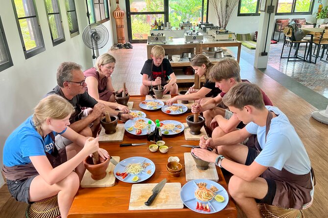Half-Day Thai Cooking Class with organic ingredients - Eating together is part of the lesson