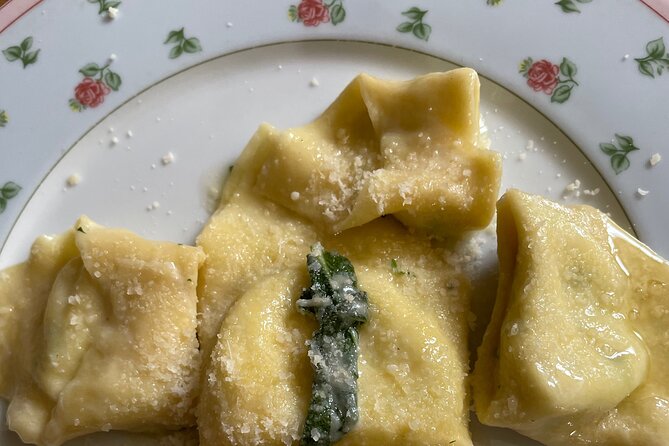 Handmade Pasta making Class with Chef Antonio - What happens during the three-hour class