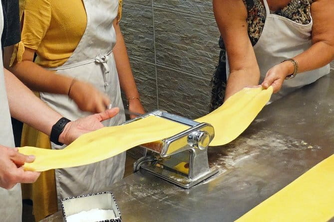 Hands-On Pasta Cooking Class in Florence with optional Pizza - Rolling pins, machines, and the pasta lesson