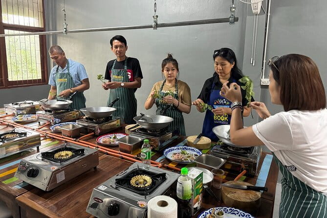 Hands-On Thai Cooking Class Bangkok with Local Chef (Small Group) - Why the small group matters