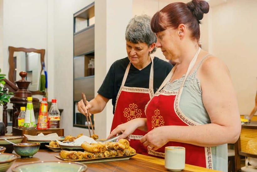 Hanoi Cooking Class: Market Tour, Free Recipe & Beverages - The peaceful villa setting