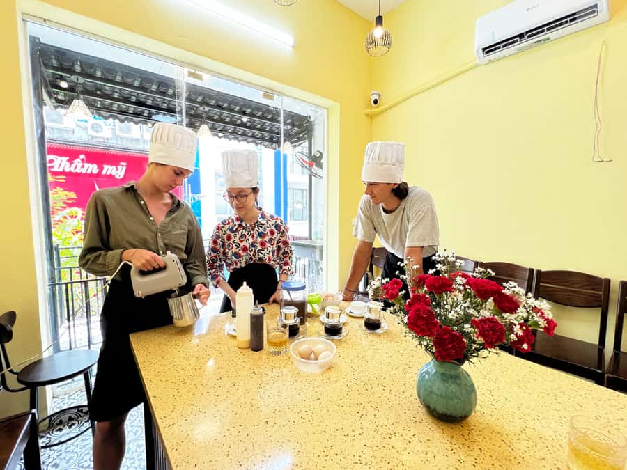 Hanoi: Maya Traditional Cooking Class & Market Tour - What $22 gets you