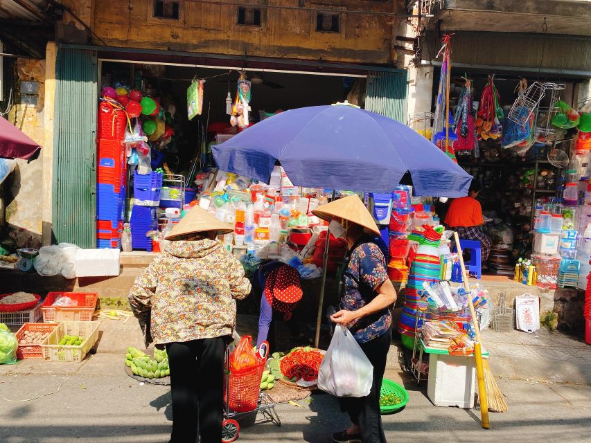 Hanoi: Vegan Vietnamese Cooking Class in a Local Villa - The market visit gives the class a useful beginning