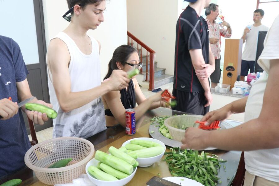 Hanoi: Village Farm Tour and Cooking Class with Lunch - Working Beside a Local Farmer