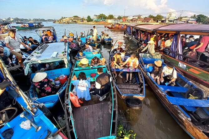 HCM: 2-Day Mekong Delta Floating Market with Cooking & Bike Ride - Lunch, a motorized rickshaw, and the road to Can Tho