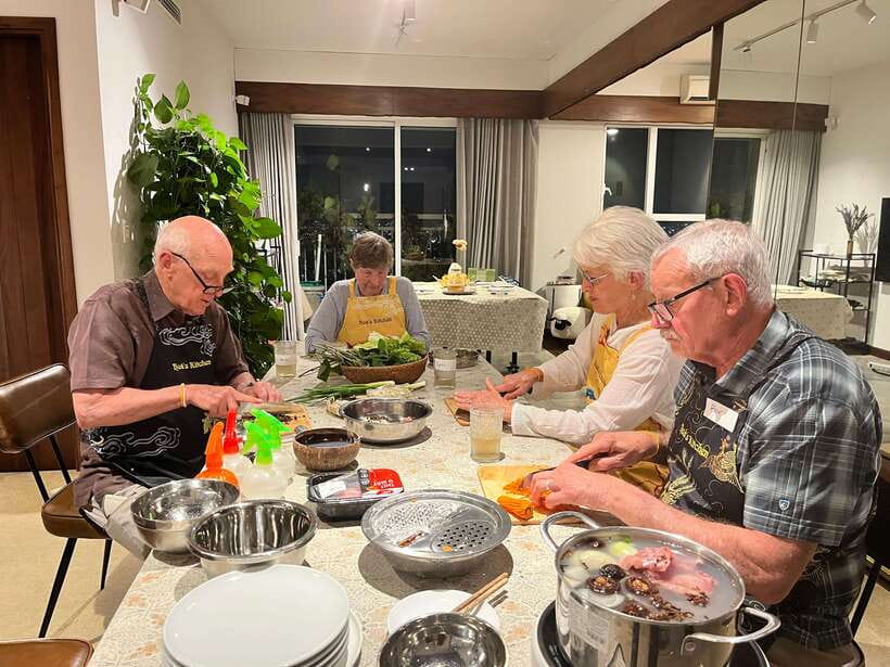 Ho Chi Minh City: Vietnamese Homestyle Cooking Class - What happens during the three-hour visit