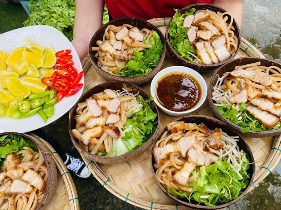 Hoi An: Basket Boat with Lantern-Making & Cooking Class Tour - Should You Book It?