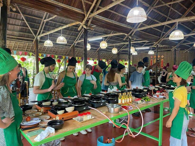 Hoi An: Cooking Class, Crab Fishing-Basket Boat, Market Tour - Morning or afternoon?