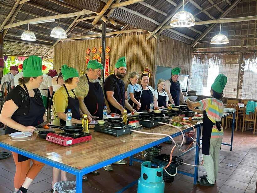 Hoi An: Cooking Class, Crab Fishing-Basket Boat, Market Tour - Crab fishing is hands-on, not guaranteed