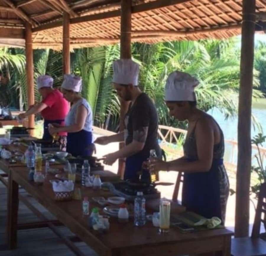 Hoi An: Cooking Class, Local Market & Basket Boat Experience - Who should book this Cam Thanh outing?