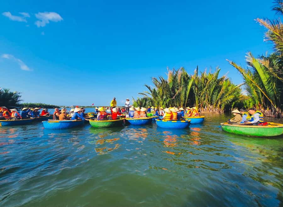 Hoi An : Cooking Class w Local Family and Basket Boat Ride - Rice, tools, and the work behind Vietnamese food