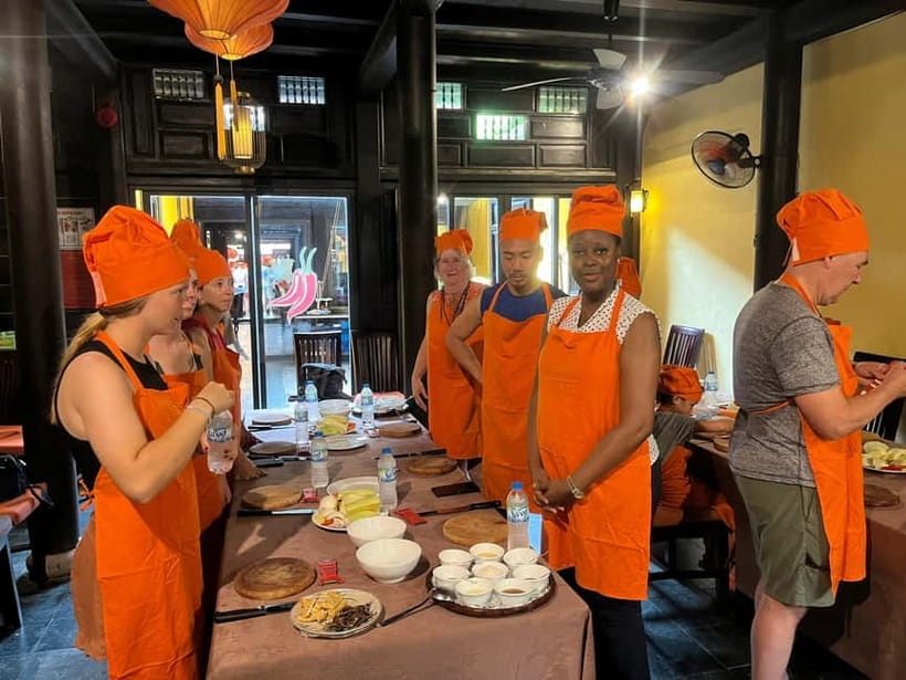 Hoi An: Cooking Class with Exploring Hoi An Market - Key points to know before booking