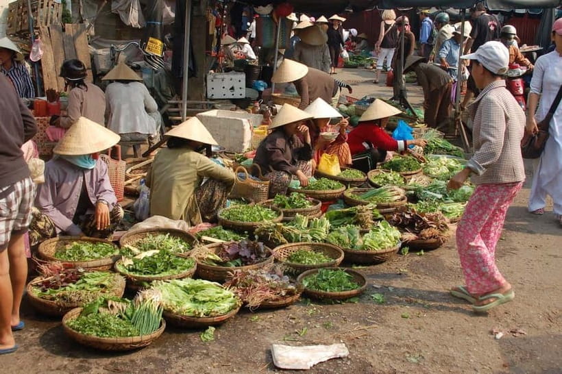 Hoi An: Cooking Class with Exploring Hoi An Market - Eating the meal you prepared