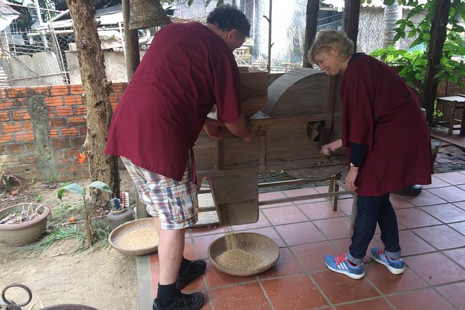 Hoi An countryside biking - Basket Boat - Vegetable village - Local home Cooking - Cooking white rice and rice pancakes with a family