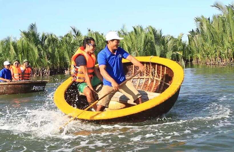 Hoi An: Eco Cooking Class with Market Trip and Basket Boat - Trying local fishing techniques