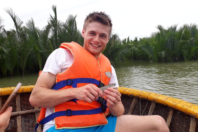 Hoi An Eco Tour Cooking Class & Fishing (Local market,basket boat,learn cooking) - The local market gives the class a useful beginning