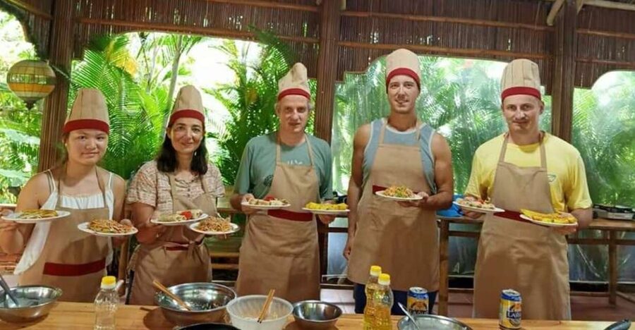 Hoi An: Evening Cooking Class with Locals in Herbs Village - What happens when you arrive