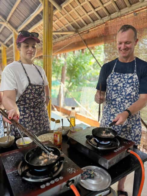 Hoi An: Local Family Cooking Class - What to bring for a comfortable class