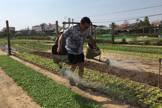 Hoi An Local Market and Vegetable Village Cooking Class - Cam Thanh turns the morning into a cooking class