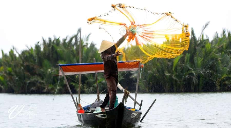 Hoi An: Making Lantern &Cooking Class with Basket Boat Ride - Crossing to Cam Thanh by car