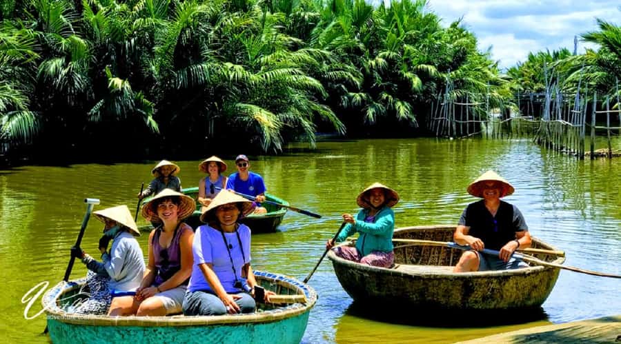 Hoi An: Making Lantern &Cooking Class with Basket Boat Ride - Cooking four Hoi An favorites