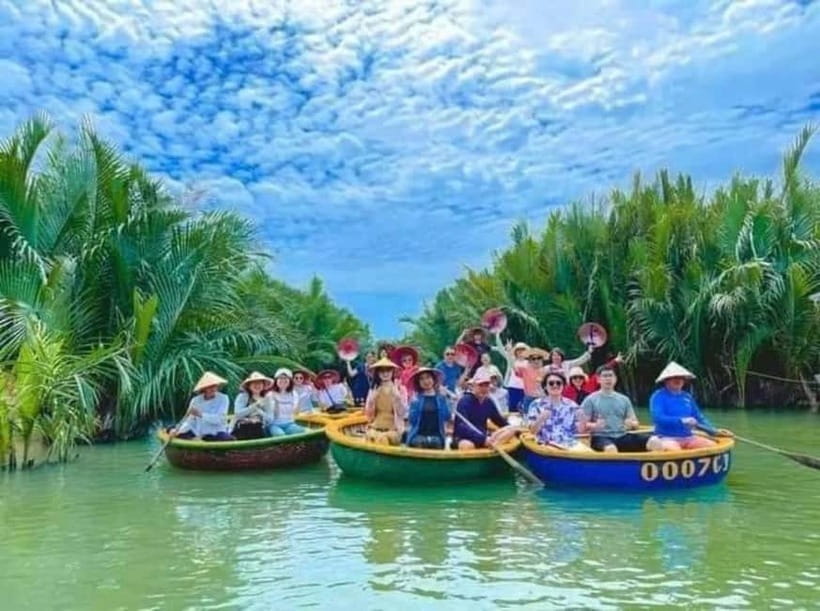 Hoi An: Market tour - Cam Thanh Cooking Class & Basket Boat - What the $29 price really covers