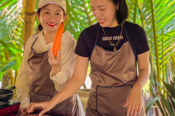 Hoi An: Market Visit, Basket Boat Ride, and Cooking Class - Who should book this Hoi An experience?