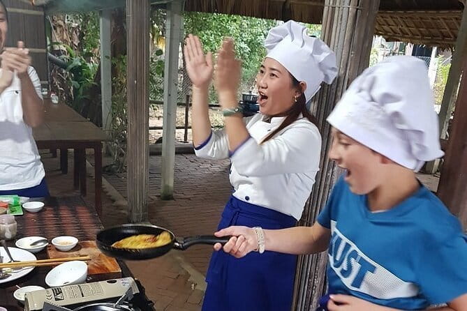 Hoi An Private Seafood Cooking Class/Oyster Cooking Experience - Pickup from Hoi An or Da Nang