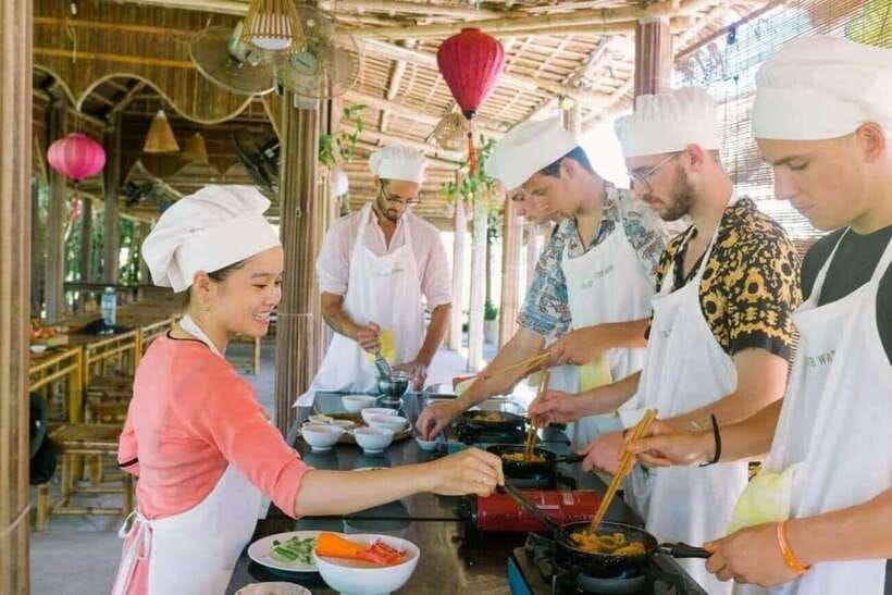 Hoi An: Traditional Cooking Class and Meal with Local Family - Key points to know before booking