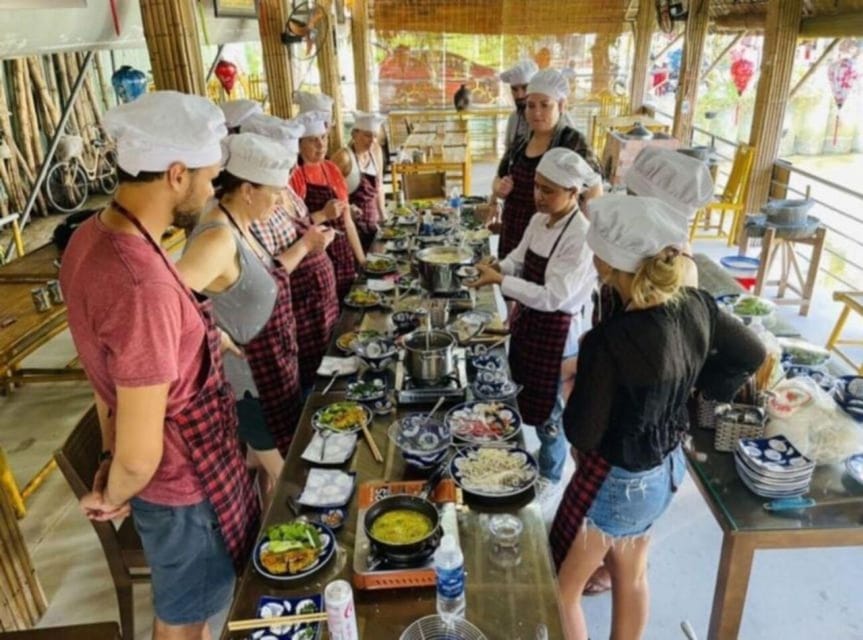 Hoi An: Vegetarian Cooking Class w Local Family and transfer - Key points to know before booking