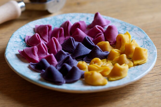 Home Cooking: Pasta Making with Natural Colors in a Tiny Group - Adding color with vegetables, herbs, and seaweed