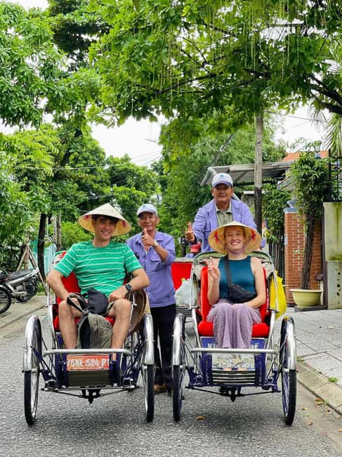 Hue City: Cyclo, Market Tour & Cooking Class at Madam Thu - Crossing the Perfume River by cyclo