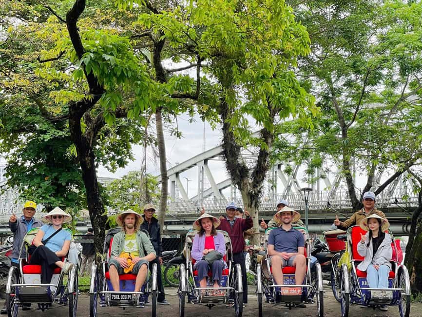 Hue City: Cyclo, Market Tour & Cooking Class at Madam Thu - Reading Hue through Dong Ba Market
