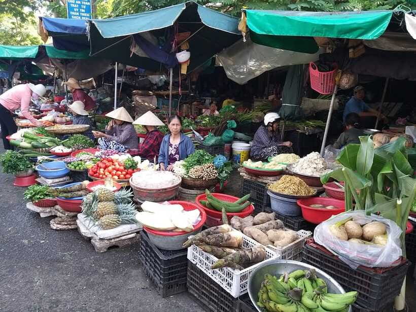 Hue Cooking Class with local-Visit market, cook local food - Who Will Enjoy This Hue Food Experience
