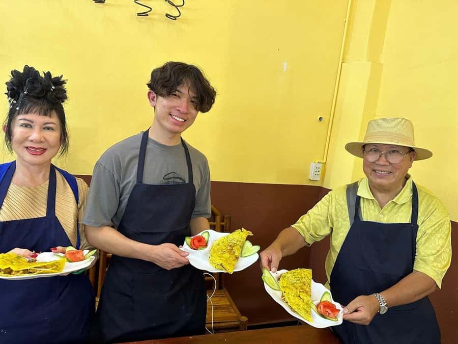 Hue: Home Vegan/Vegetarian Cooking Class with Local Girl - Finding the meeting point on Võ Văn Kiệt Street