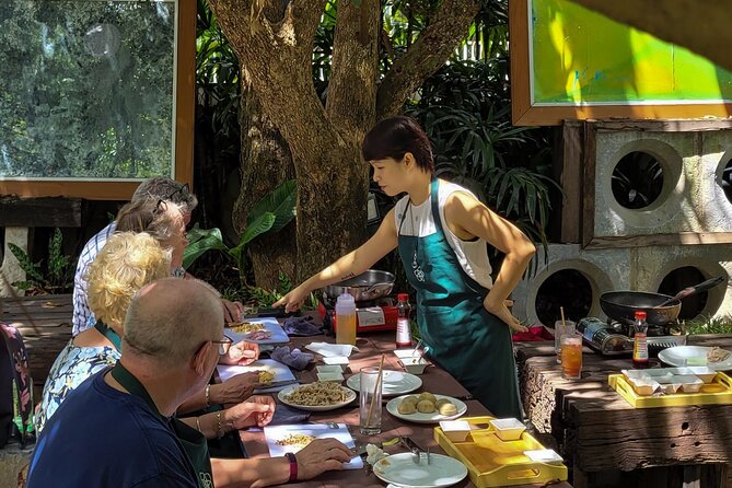 Hue's Vegetarian Cooking Class in Ancient Garden - What the private format changes