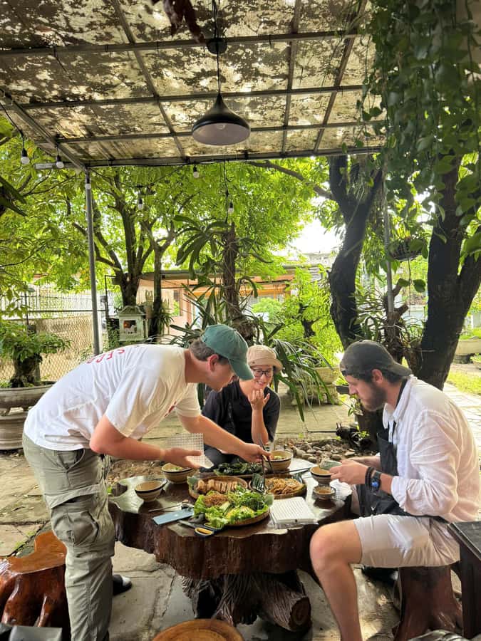 Hue: Traditional Vietnamese Cooking Class - Crisp Banh Xeo and fresh spring rolls