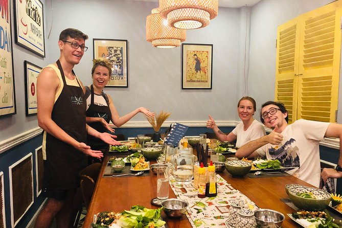 Immersive Cooking Class & Wet Market Tour by Local Chef +Cookbook - Should you book it?