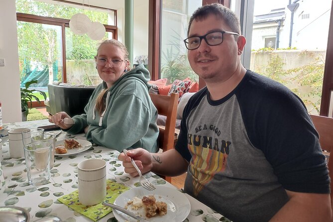 Irish Baking Class: Granny's Apple Cake, Traditional Scones - Is $102.41 fair for 90 minutes?