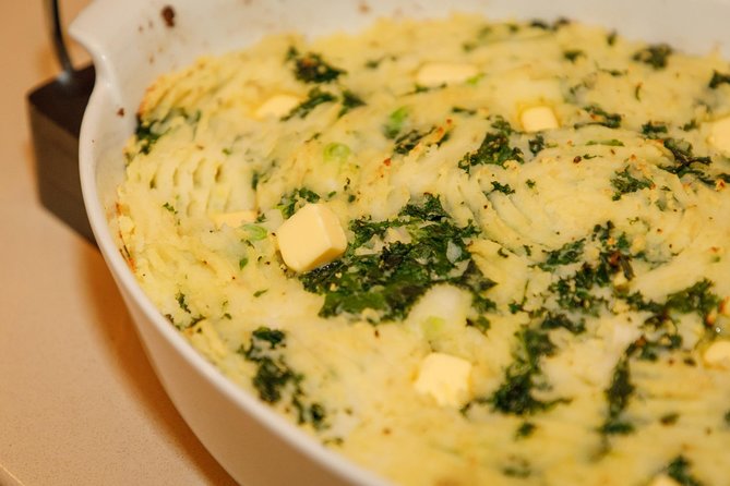 Irish Craic & Cuisine: Cooking Class & Dinner in Central Dublin - Dinner, conversation, and good craic