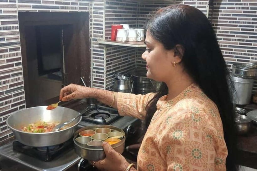 Jaipur: Cooking Class with a Local Family - Cooking in Swati’s Jaipur home