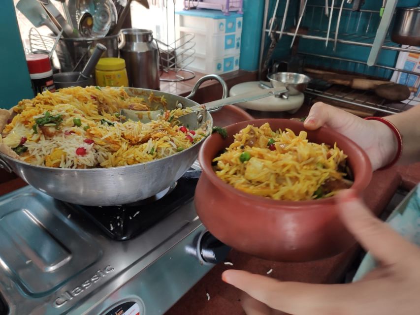 Jodhpur 9 Dishes Cooking Class Experience pickup and drop - Who should book this Jodhpur cooking class?