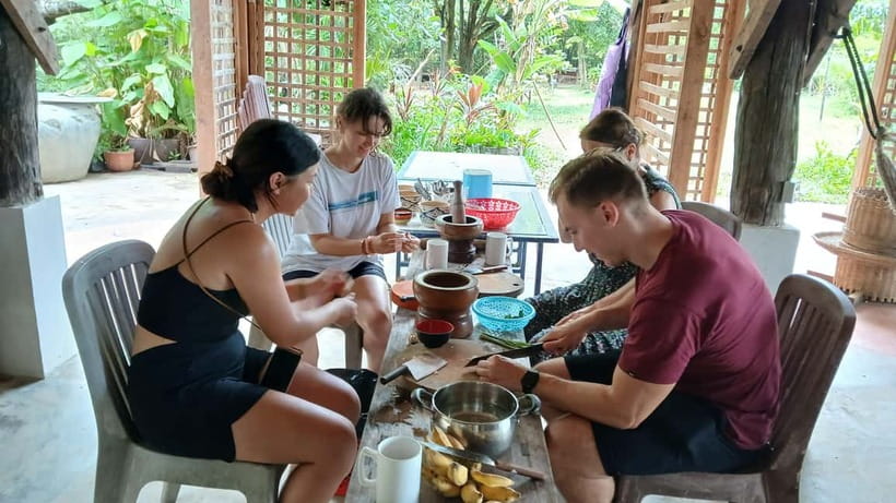 Kampot Countryside: Authentic Khmer Cooking Class - Food, allergies, and vegetarian choices