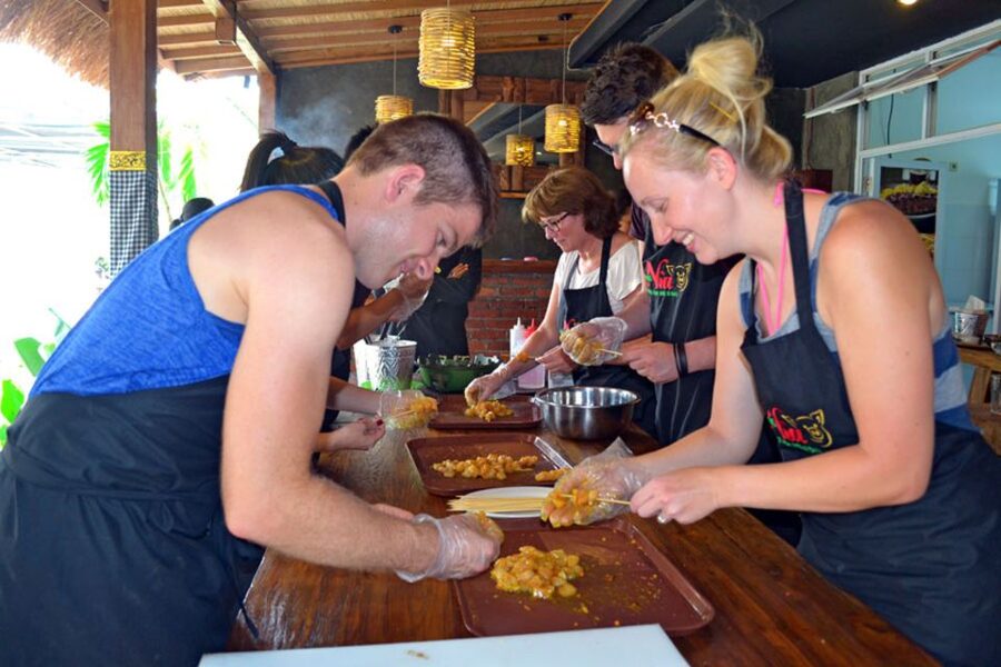 Kathmandu: 3-Hours of Cooking Class with Meals - What the chef and assistant add