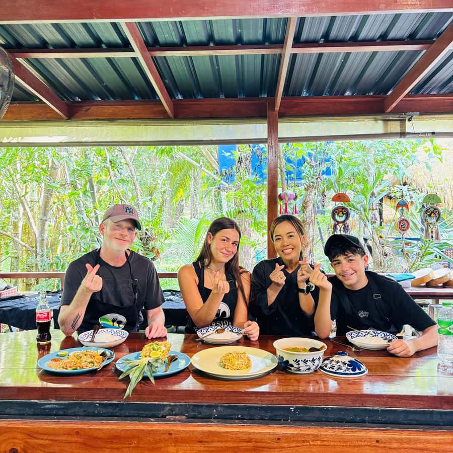 Khao Lak: Half-Day Cooking Class and Ingredient Hunt - Eight menu sets, from curry to seafood